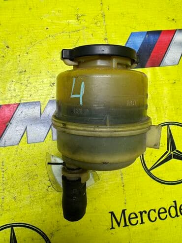 реставрация рулевых реек: Бачок Toyota Б/у, Оригинал, Япония — 1