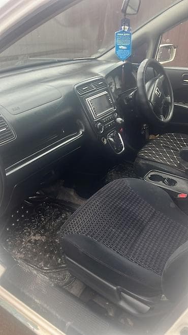 step wgn: Honda Stream: 2003 г., 1.7 л, Автомат, Бензин, Минивэн — 4