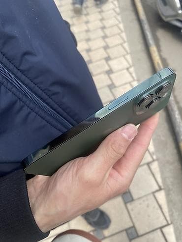 Apple iPhone: IPhone 13 Pro, Б/у, 128 ГБ, Alpine Green, 87 % — 2