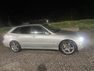 альтез: Toyota Altezza: 2002 г., 2 л, Бензин, Универсал — 3