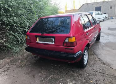 авто зарядное устройство для автомобильного аккумулятора: Volkswagen Golf: 1985 г., 1.3 л, Механика, Бензин, Хэтчбэк — 1