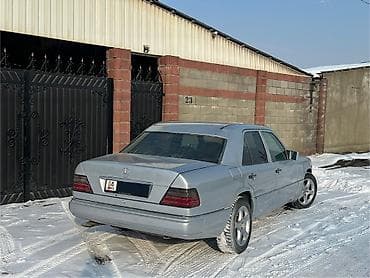 Продажа авто: Mercedes-Benz E-Class: 1994 г., 2.2 л, Механика, Бензин, Седан — 6