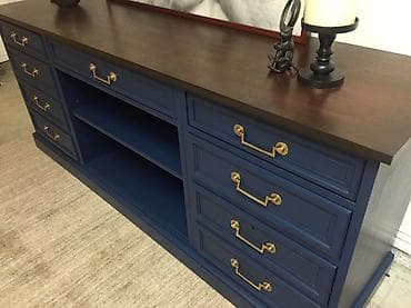 Услуга Покраски мебели ремонту и обновлению старой или поврежденной