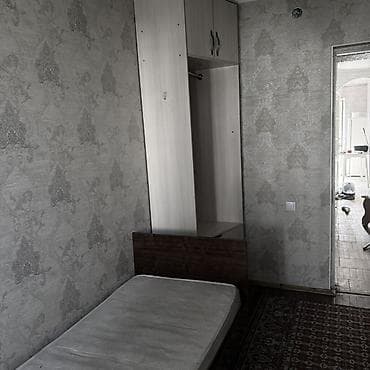 комната с подсилением: 4 комнаты, Собственник, С мебелью частично — 3