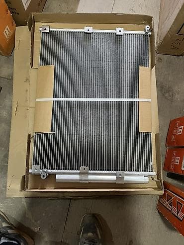 радиатор охлаждения: Радиатор охлаждения двигателя и конденсер кондиционера для автомобиля — 1