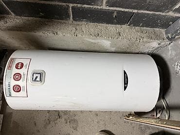 электрический котёл: Водонагреватель накопительный Ariston (электрический) - Тип — 1