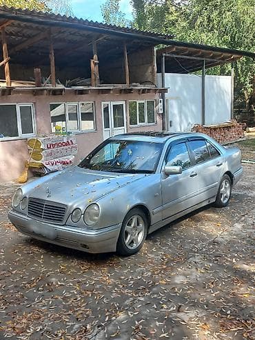 Mercedes-Benz E-Class: 1996 г., 3.2 л, Автомат, Бензин, Седан — 8