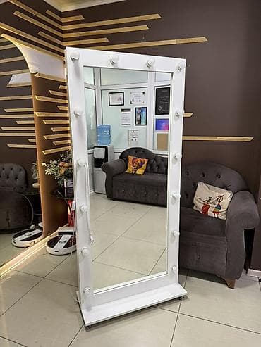 туалетный столики: Успейте забрать 🚨‼️ ✨ ПРОДАЁМ НАШЕ ЗЕРКАЛО ✨ Большое напольное — 3
