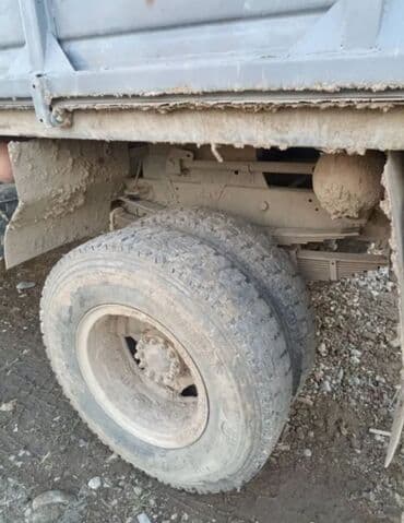 авто зарядное устройство для автомобильного аккумулятора: Грузовик, ЗИЛ — 6