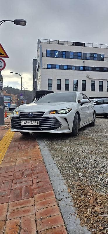 Продажа авто: Toyota Avalon: 2020 г., 2.5 л, Автомат, Гибрид, Внедорожник — 3