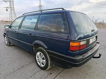 Унаа сатуу: Volkswagen Passat: 1992 г., 1.8 л, Кол менен иштөөчү, Бензин, Универсал — 5