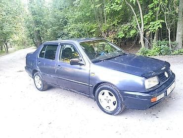 volk: Volkswagen Vento: 1993 г., 1.8 л, Бензин, Седан — 3