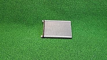 Радиатор печки Е90 Год 2005 В отличном состоянии, очень большой