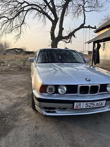 Транспорт: BMW 5 series: 1991 г., 2.5 л, Механика, Бензин, Седан — 7