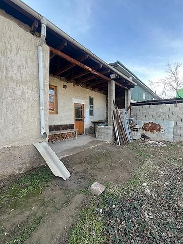 продаю гараж аламедин 1: ТЕЗ АРАДА АК-ОРДО 1 конушунан 1 участокто 2 ҮЙ САТЫЛАТ Участогу 5 — 6