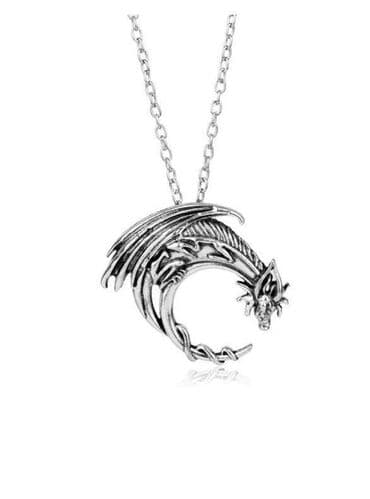 свадебное платье для высокой невесты: Ожерелье О ( цепочка) с подвеской в виде спящего дракона, длина — 2