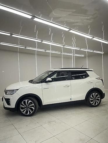 бампер передний виш: Ssangyong Tivoli: 2020 г., 1.6 л, Автомат, Дизель, Кроссовер — 1