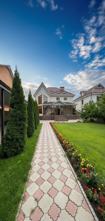 Дом, 327 м², 9 комнат, Собственник, Евроремонт at lalafo.kg Дом, 327 м², 9 комнат, Собственник, Евроремонт