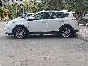 Toyota RAV4: 2016 г., 2.5 л, Автомат, Гибрид, Кроссовер — 5