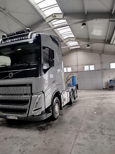 volvo ref: Тягач, Volvo, 2021 г., Шторный — 10