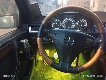 mers 211: Mercedes-Benz W124: 1991 г., 2.3 л, Механика, Бензин, Седан — 5