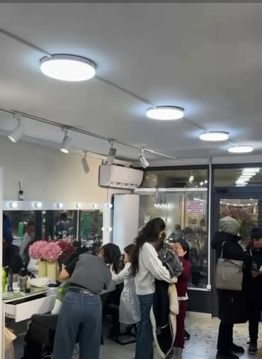 с работой: Парикмахер Колорист. Процент. Ошский рынок / базар — 2