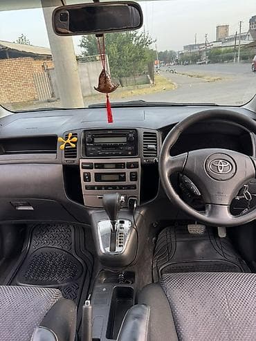 авто минивен 7 мест: Toyota Corolla Verso: 2002 г., 1.8 л, Автомат, Бензин, Минивэн — 2