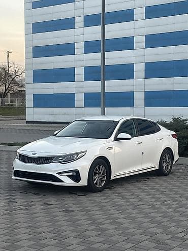 Kia K5: 2019 г., 2 л, Автомат, Газ, Седан