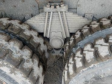 бак на хова: Грузовик, Howo — 8