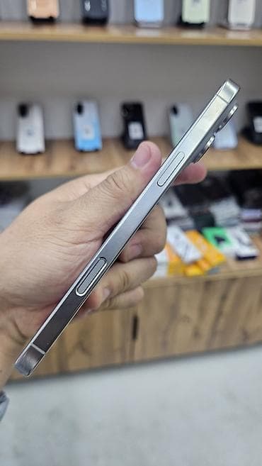 iphone 6 osh: IPhone 16 Pro Max, Б/у, 1 ТБ, Natural Titanium, Защитное стекло, Кабель — 6