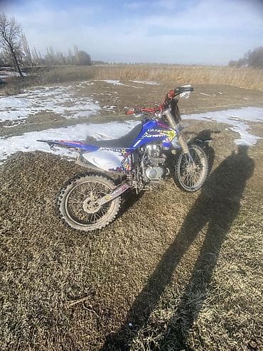 мото экиперовка: Кроссовый/эндуро мотоцикл в белом пластике - Тип: легкий внедорожный — 2