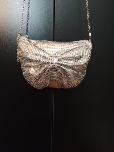 валейболный топ: Сумочка Жен. Бренд. В отличном состоянии. 23*18.Обмена и возврата — 9