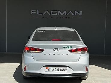 Hyundai Sonata: 2020 г., 2 л, Автомат, Газ, Седан — 4
