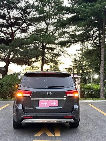 киа минивен: Kia Carnival: 2018 г., 2.2 л, Автомат, Дизель, Минивэн — 4