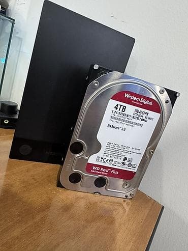 Жесткий диск WD Red Plus 4 ТБ (модель WD40EFPX) для NAS -