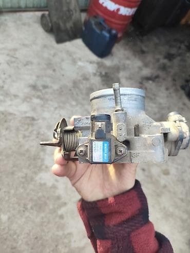 technical support engineer: Дроссельная заслонка Honda 2000 г., Б/у, Оригинал, Япония — 4