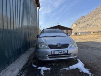 на тайоту ист: Toyota Corolla: 2005 г., 1.8 л, Механика, Бензин, Универсал — 15