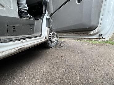 спринтор средний: Легкий грузовик, Mercedes-Benz, Стандарт, 3 т, Б/у — 8