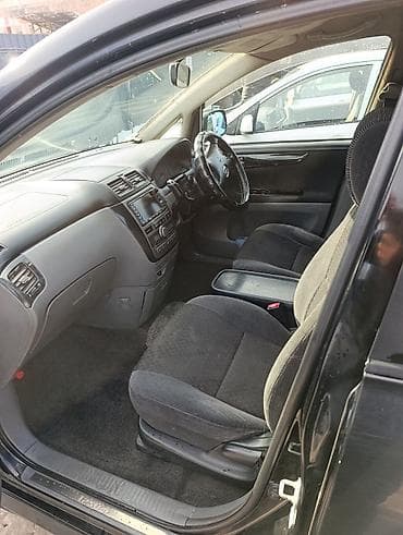 вольво фл 10: Toyota Ipsum: 2003 г., 2.4 л, Автомат, Бензин, Минивэн — 8