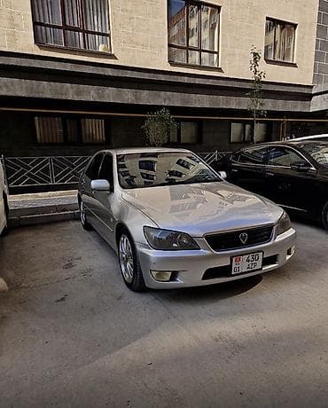 тайота матрихс: Toyota Altezza: 2003 г., 2 л, Автомат, Газ, Седан — 6