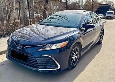 lexus se: Toyota Camry: 2021 г., 2.5 л, Автомат, Гибрид, Седан — 2
