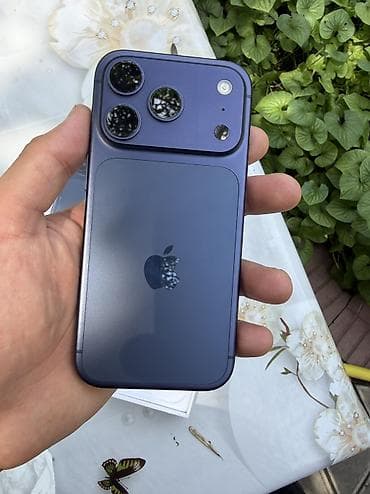 мини iphone 17: IPhone 17 Pro, Б/у, 256 ГБ, Синий, 100 % — 4