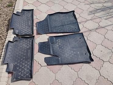 полики на l9: Родные Резиновые Полики Для салона Lexus, цвет - Черный, Б/у, Самовывоз, Платная доставка — 3