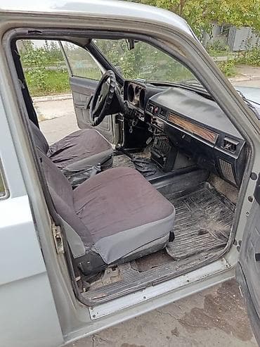 волга 31029: ГАЗ 31029 Volga: 1996 г., 2.4 л, Механика, Бензин, Седан — 4