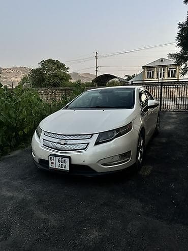 byd зарядка: Chevrolet Volt: 2012 г., 1.4 л, Автомат, Гибрид, Хэтчбэк — 1