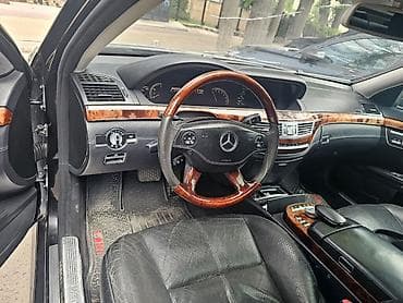 w221 221 в221: Mercedes-Benz S-Class: 2005 г., Седан — 4