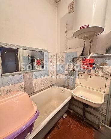 комнат: 4 комнаты, 77 м² — 7