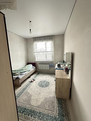 Дома: Продается кирпичный дом с хорошим ремонтом Район: ж/м Военноантоновка — 8