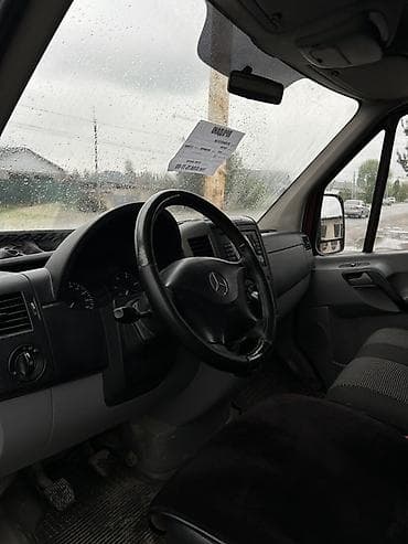 Унаа сатуу: Mercedes-Benz Спринтер: 2010 г., 2.2 л, Кол менен иштөөчү, Дизель, Van — 3