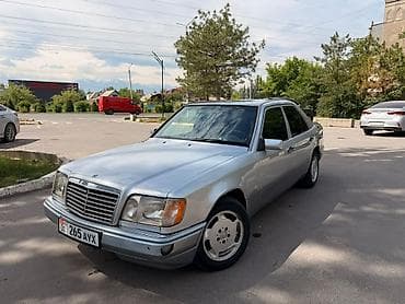 бапер 124: Mercedes-Benz W124: 1994 г., Механика, Седан — 7